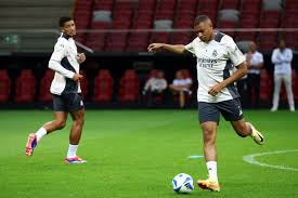 极速电竞比赛：体育CBA：四人得分上双 山西122-118战胜广厦